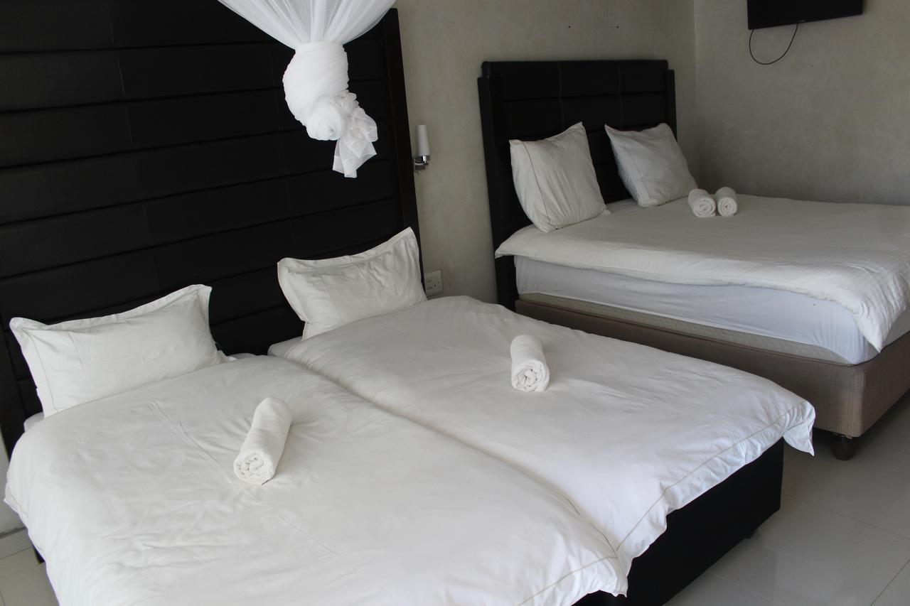 Tsumeb Guesthouse Kamho Ngoại thất bức ảnh