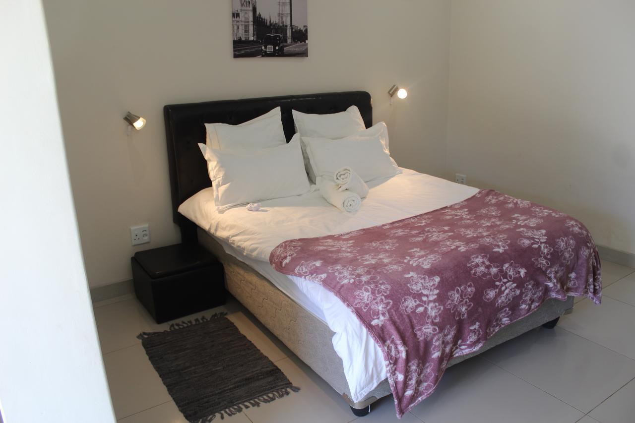 Tsumeb Guesthouse Kamho Ngoại thất bức ảnh
