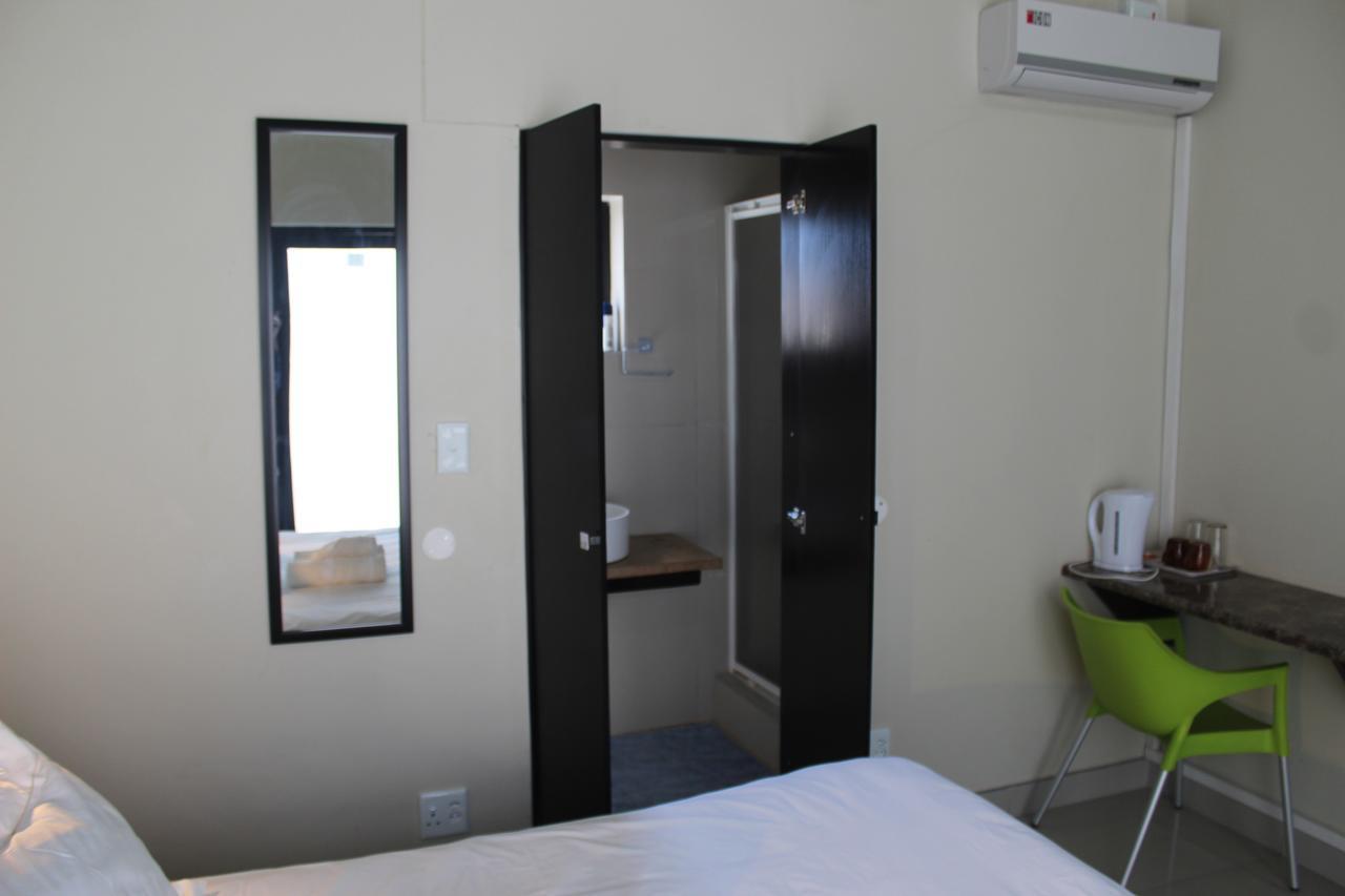 Tsumeb Guesthouse Kamho Ngoại thất bức ảnh