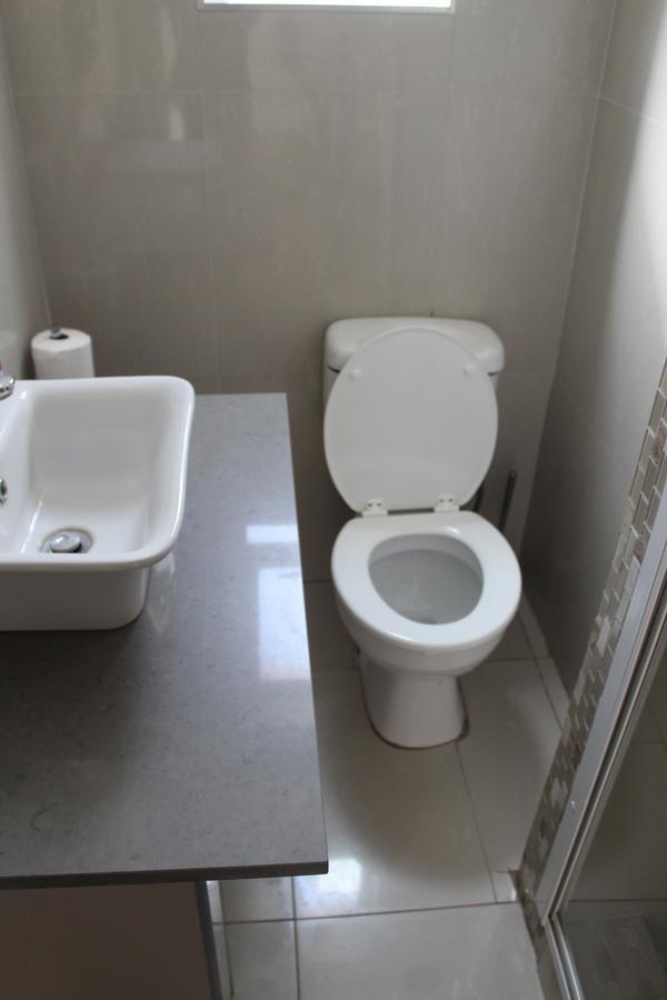 Tsumeb Guesthouse Kamho Ngoại thất bức ảnh